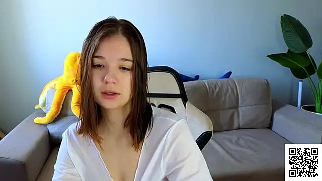 Leela_sun from StripChat