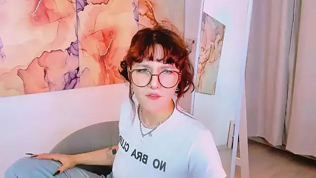 LeelooYolo from StripChat