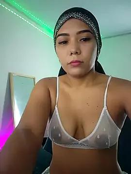 leila-ademuz28 from StripChat is Freechat