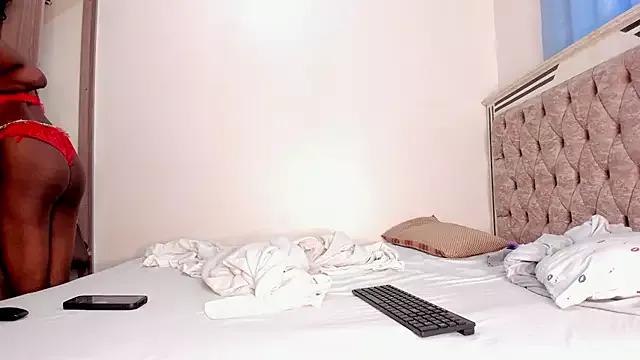 Leila-Pretty from StripChat is Freechat