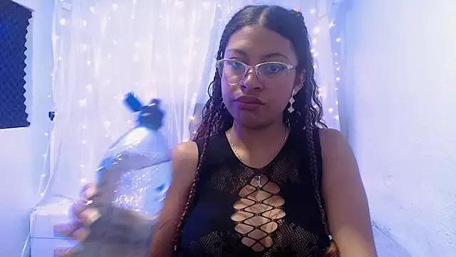 leila_98 from StripChat