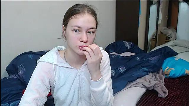 leila_bambi_ from StripChat