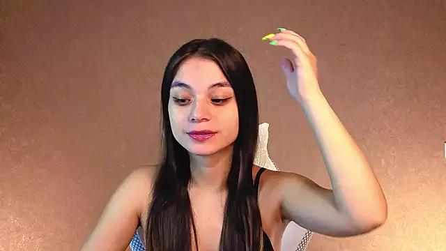 Leila_Hefner from StripChat is Freechat