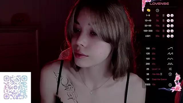 Leila_Vanilla from StripChat