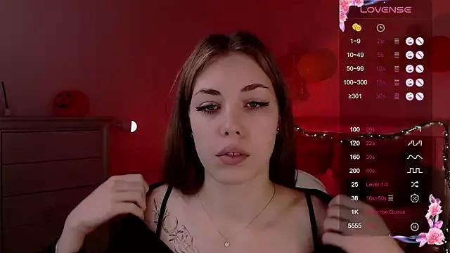 Leila_Vanilla from StripChat is Freechat