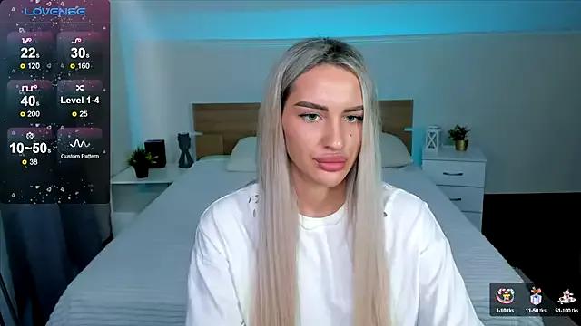 Leilalav from StripChat