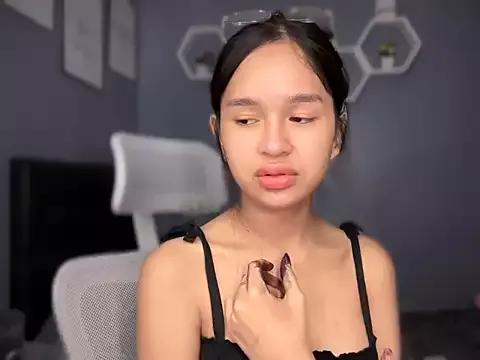 lelasohna from StripChat