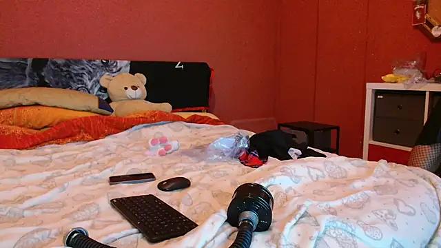 LeleMrBoa93-FF from StripChat
