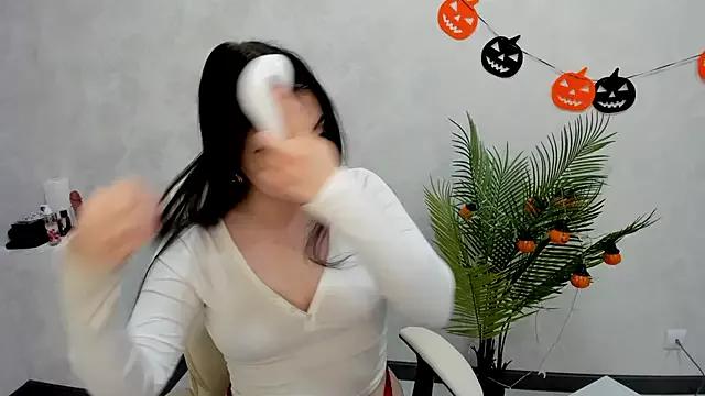 Lesley_Wins from StripChat