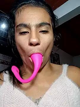Leslly_ from StripChat