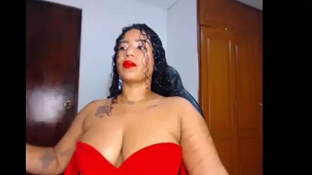 leslycarsson from StripChat