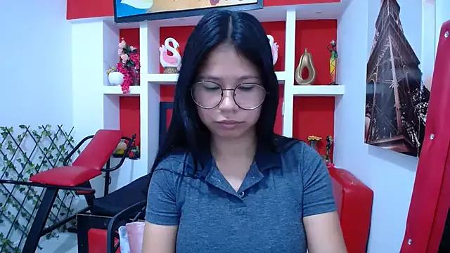 Letty_Plugxo from StripChat