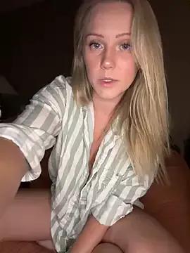 Photos of lexi_luv from StripChat is Freechat