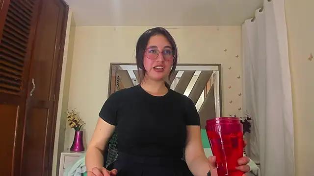 leyla_darly from StripChat