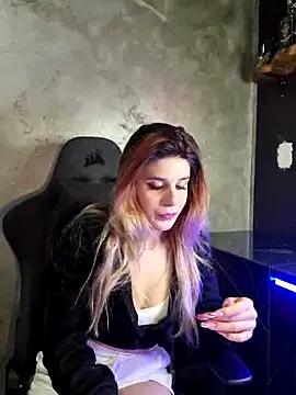 LeylaRosse from StripChat