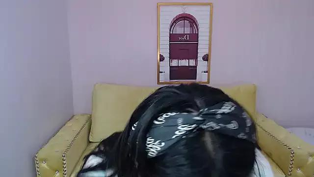 Lia_hank13_ch webcams show profile image 