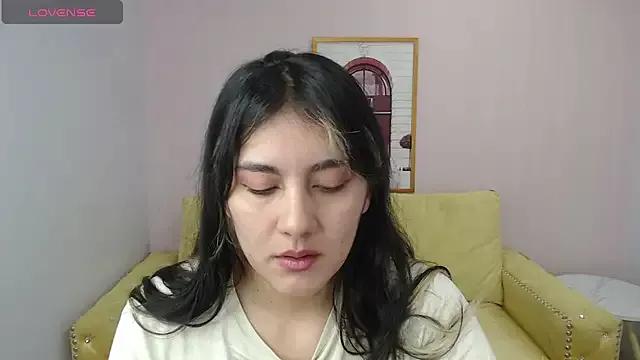 Lia_hank_ch on StripChat