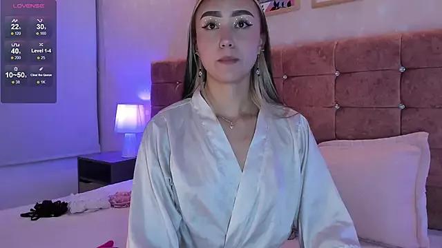 liaa_18 from StripChat