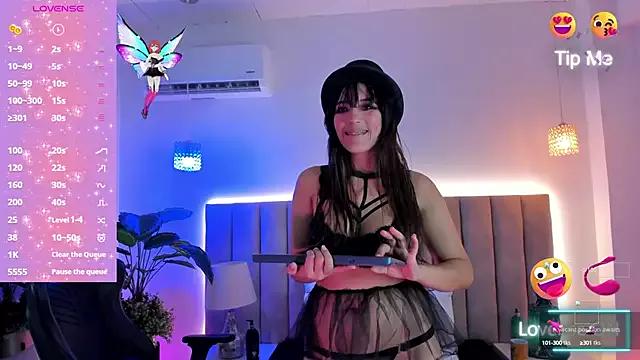 LiaaGenner from StripChat