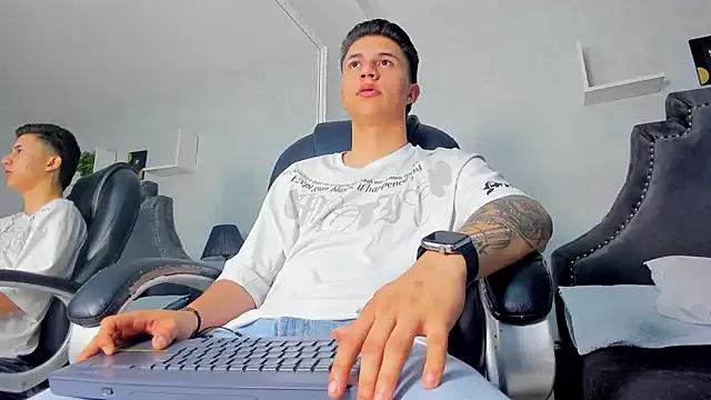 Liaamsmiith_ webcams show profile image 