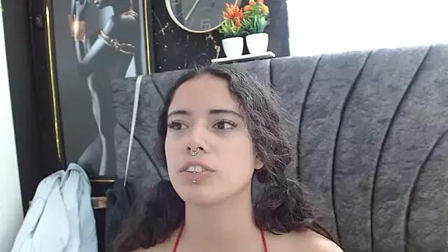 Photos of LiaBela_ from StripChat is Freechat