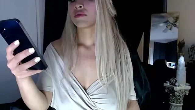 Liadivina webcams show profile image 