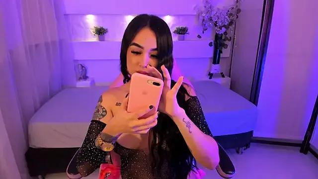 liavega7 from StripChat is Freechat