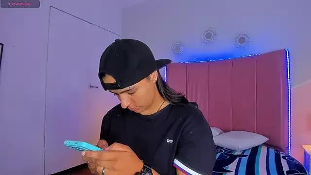 Liiam_smith_ from StripChat