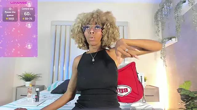 Liincostelloo from StripChat