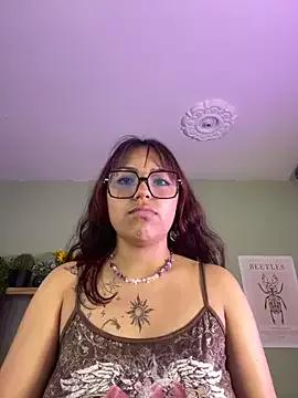 Liittleluaa_ from StripChat