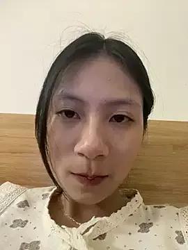 Lil-Gi from StripChat