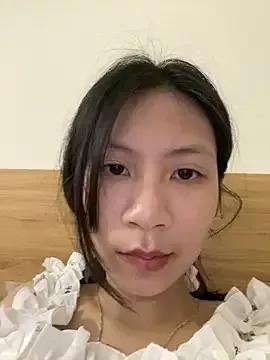 Lil-Gi from StripChat