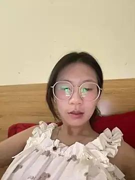 Lil-Gi from StripChat