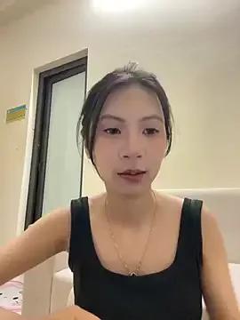 Lil-Gi from StripChat
