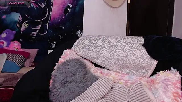 lil_daisy7 from StripChat