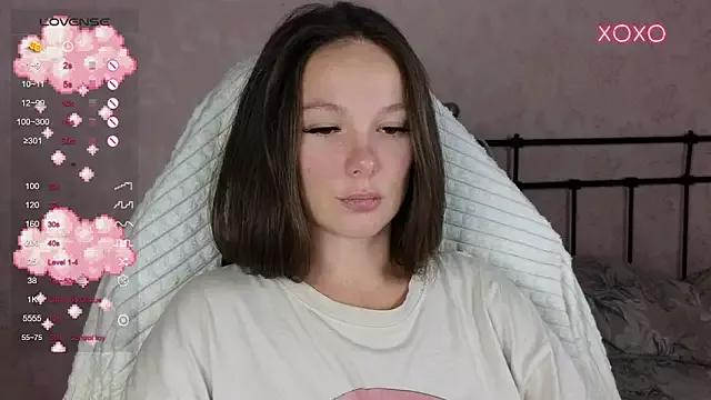 lil_luna_x from StripChat