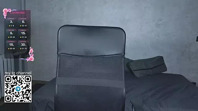 Lila_Pitt from StripChat