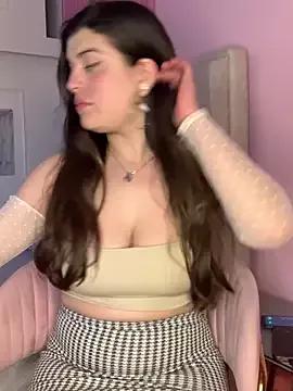 Lilaa_Euphoria from StripChat is Freechat