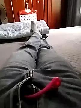 Lili_2love from StripChat is Freechat