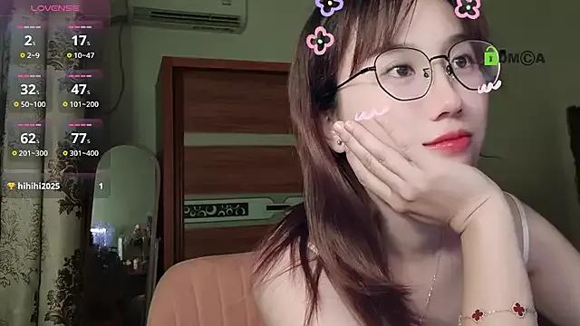 Lili_666 from StripChat