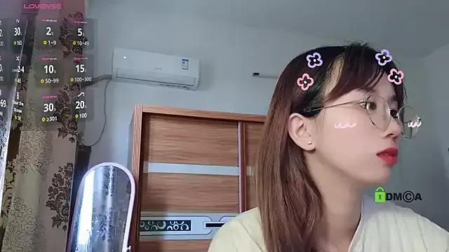 Lili_666 from StripChat