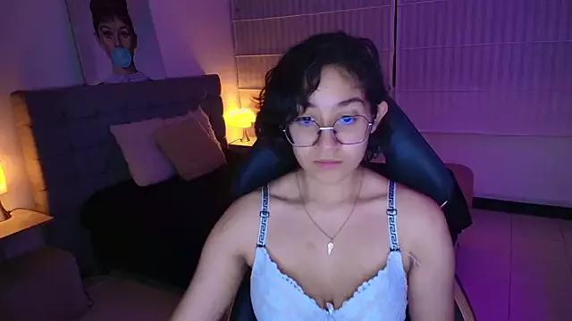 Lili_Gomez_ from StripChat