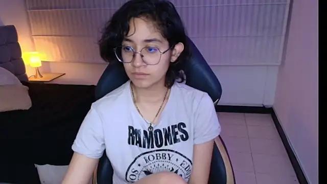Lili_Gomez_ from StripChat