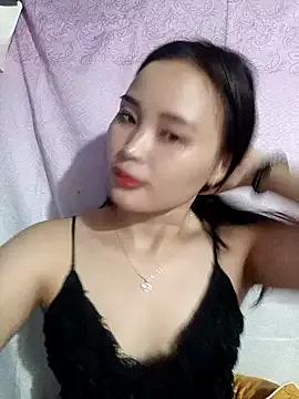 Lili_lovely from StripChat