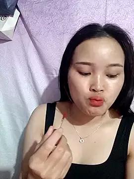 Lili_lovely from StripChat