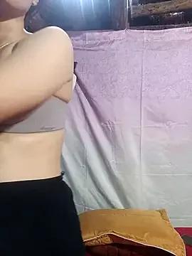 Lili_lovely from StripChat