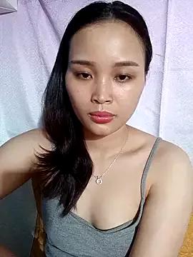 Lili_lovely from StripChat