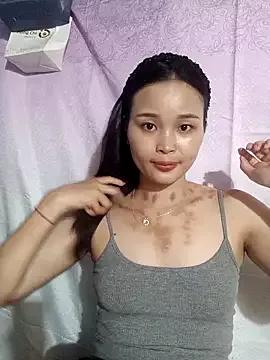 Lili_lovely from StripChat