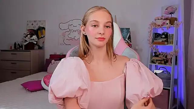Lili_Lucky from StripChat
