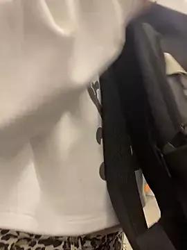 Lili_pinkyyy from StripChat